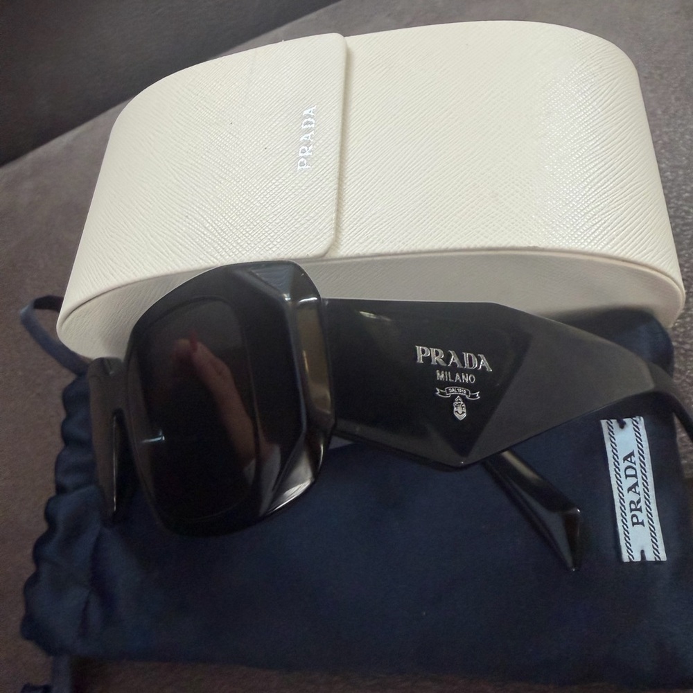 Prada Black Geometric Frame Sunglasses - Picture 3 of 3